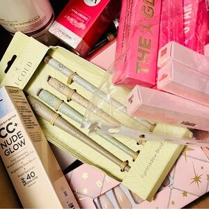 Items Unlisted - Beauty Show